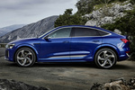 Audi Q8 SQ8 Sportback e-tron quattro SQ8 Sportback e-tron Todo terreno Azul Ultra Metalizado Exterior Lateral 5 puertas