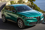 Alfa Romeo Tonale Plug-In Hybrid Q4 Edici&oacute;n Especial Plug-in Hybrid Todo terreno Verde Tricapa Exterior Lateral-Frontal 5 puertas