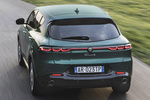 Alfa Romeo Tonale Plug-In Hybrid Q4 Edici&oacute;n Especial Plug-in Hybrid Todo terreno Verde Tricapa Exterior Lateral-Posterior 5 puertas