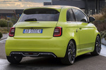 Abarth 500 Scorpionissima 500e Scorpionissima Turismo Exterior Posterior-Lateral 3 puertas