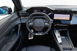 Peugeot 408 Plug-In Hybrid e-EAT8 GT Plug-In Hybrid Turismo Interior Salpicadero 5 puertas