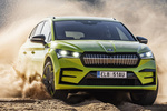 Skoda Enyaq RS iV RS iV Todo terreno Verde Mamba Exterior Lateral-Frontal 5 puertas