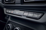 Dacia Jogger Hybrid 140 Extreme Hybrid Turismo familiar Interior Mandos salpicadero 5 puertas