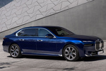 BMW Serie 7 740d xDrive 740d xDrive Turismo Tanzanite Blue Metalizado Exterior Lateral-Frontal 4 puertas