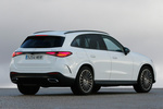 Mercedes-Benz GLC 220 d 4MATIC AMG Line con Paquete Night Todo terreno Blanco Diamante Metalizado Exterior Posterior-Lateral 5 puertas