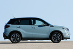 Suzuki Vitara 1.4T Mild Hybrid 4x4 GLX Todo terreno Gris Azulado Bicolor Exterior Lateral 5 puertas