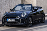 MINI MINI 3p Cooper SE Convertible 3p Cooper SE Convertible Descapotable Enigmatic Black Metallic Exterior Frontal-Lateral 3 puertas