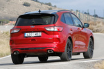 Ford Kuga 2.5 Duratec PHEV PHEV ST Line X con Black Package Todo terreno Rojo Lucid Exterior Posterior-Lateral 5 puertas