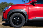 SsangYong Musso D22 DTR 4x4 Aut. Limited Pick up Indian Red Exterior Llanta 4 puertas