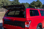 SsangYong Musso D22 DTR 4x4 Aut. Limited Pick up Indian Red Exterior Detalle 4 puertas