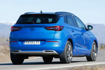Opel Grandland 1.2 Gasolina 96 kW (130 CV) Aut. Ultimate Todo terreno Kobalt Blue Exterior Posterior-Lateral 5 puertas