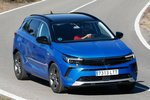 Opel Grandland 1.2 Gasolina 96 kW (130 CV) Aut. Ultimate Todo terreno Kobalt Blue Exterior Cenital-Lateral-Frontal 5 puertas