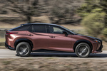 Lexus RZ 450e Luxury Todo terreno Bitono Sonic Copper Exterior Lateral 5 puertas