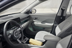 Hyundai Kona Gama Kona Electric Flexx Electric con tapicer&iacute;a gris claro Todo terreno Interior Salpicadero 5 puertas