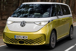 Volkswagen ID. Buzz Batalla Corta 150 kW (204 CV) 77 kWh 5 asientos 1st Edition Veh&iacute;culo comercial Amarillo lima | Blanco Candy Exterior Frontal-Lateral 5 puertas