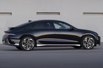 Hyundai IONIQ 6 168 kW (228 CV) 77 kWh RWD Star (con llantas de 20") Turismo Abyss Black Exterior Lateral 4 puertas