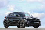 Toyota C-HR 180H GR-Sport Todo terreno Negro Azabache Exterior Lateral-Frontal 5 puertas