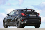Toyota C-HR 180H GR-Sport Todo terreno Negro Azabache Exterior Lateral-Posterior 5 puertas