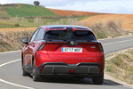 MG MG4 Electric 64 kWh Luxury Turismo Rojo Diamante Exterior Lateral-Posterior 5 puertas
