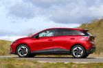 MG MG4 Electric 64 kWh Luxury Turismo Rojo Diamante Exterior Lateral-Posterior 5 puertas