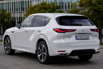 Mazda CX-60 Gama CX-60 PHEV Takumi PHEV Todo terreno Rodium White Exterior Lateral-Posterior 5 puertas
