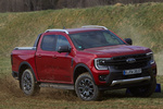 Ford Ranger Doble Cabina Wildtrak Doble Cabina Wildtrak Pick up Rojo Lucid Exterior Lateral-Frontal 4 puertas