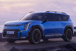 KIA EV9 AWD 6 plazas GT-line 6 plazas Todo terreno Exterior Frontal-Lateral 5 puertas