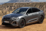 Audi Q8 Sportback 55 e-tron quattro Sportback e-tron S line con Paquete Black  Todo terreno Gris cronos Exterior Frontal-Lateral 5 puertas