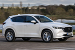 Mazda CX-5 Gama CX-5 Takumi Todo terreno Arctic White Exterior Lateral-Frontal 5 puertas