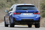 BMW Serie 3 330e xDrive Touring Paquete M Sport Pro Touring Turismo familiar M Portimao Blue Metallic Exterior Lateral-Posterior 4 puertas