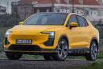 Aiways U6 63 kWh Coup&eacute; Prime Todo terreno Canary Yellow Exterior Frontal-Lateral 5 puertas