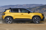 Jeep Avenger BEV 115 kW (156 CV) First Edition BEV Todo terreno Sun + Volcano Exterior Lateral 5 puertas
