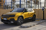 Jeep Avenger BEV 115 kW (156 CV) First Edition BEV Todo terreno Sun + Volcano Exterior Toma de recarga 5 puertas