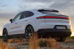 Porsche Cayenne Gama E-Hybrid Coup&eacute; Paquete Exterior Negro E-Hybrid Coup&eacute; Todo terreno Blanco Carrara Metalizado Exterior Lateral-Posterior 5 puertas