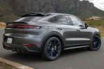 Porsche Cayenne Turbo GT (versi&oacute;n para EE.UU) Turbo GT (versi&oacute;n para EE.UU) Todo terreno Gris Cuarcita Metalizado Exterior Posterior-Lateral 5 puertas