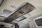 Lexus LM 500h Luxury Light Beige 4 plazas Monovolumen Interior Techo solar 5 puertas