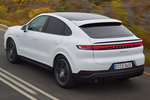 Porsche Cayenne Gama E-Hybrid Coup&eacute; Paquete Exterior Negro E-Hybrid Coup&eacute; Todo terreno Blanco Carrara Metalizado Exterior Cenital-Lateral-Posterior 5 puertas