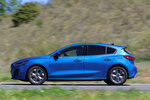 Ford Focus 1.0 EcoBoost MHEV 92 kW (125 CV) ST-Line X Turismo Azul Desert Exterior Lateral 5 puertas