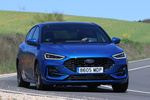 Ford Focus 1.0 EcoBoost MHEV 92 kW (125 CV) ST-Line X Turismo Azul Desert Exterior Lateral-Frontal 5 puertas