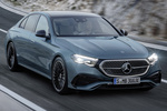 Mercedes-Benz Clase E Gama Clase E AMG Line Turismo Verde Silver Exterior Lateral-Frontal 4 puertas