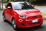 Fiat 500 500e Cabrio 500e RED Cabrio Turismo Rojo Passione Exterior Lateral-Frontal 2 puertas