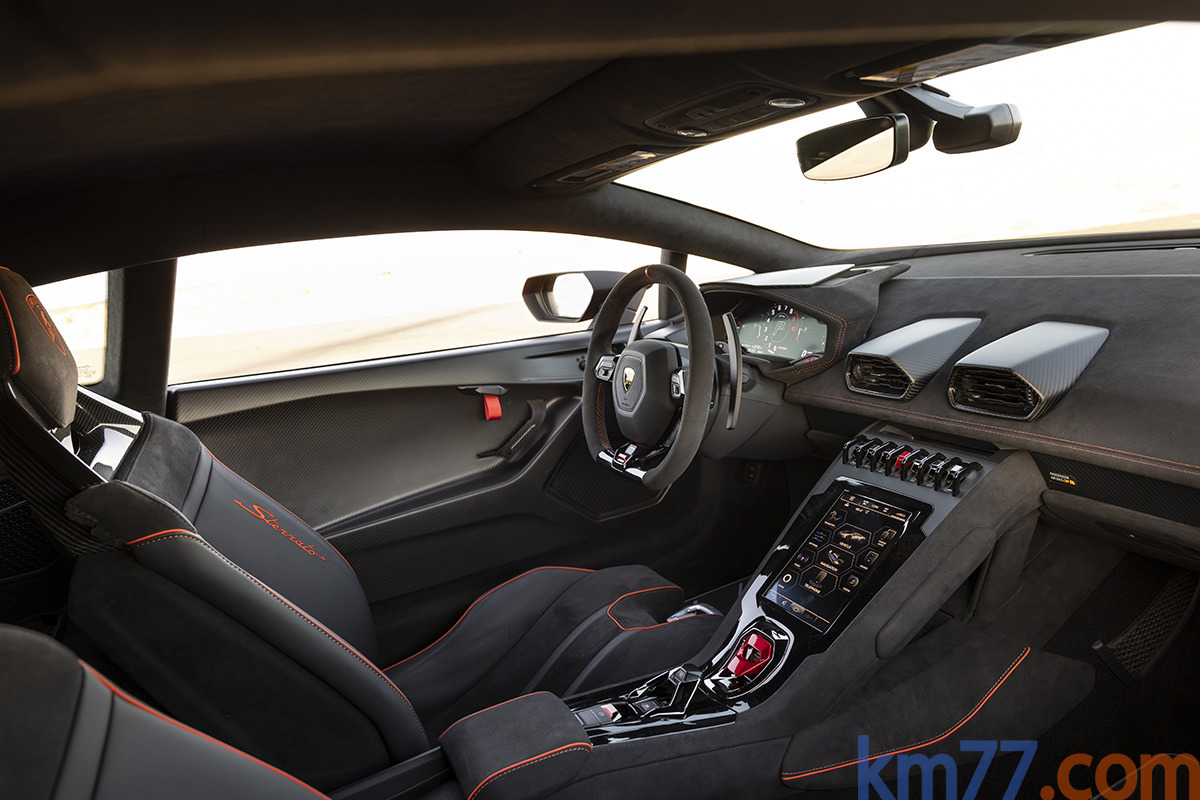 Lamborghini Hurac&Atilde;&iexcl;n Sterrato Sterrato con asientos Nero Ade Coup&eacute; Interior Salpicadero 2 puertas