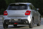 Suzuki Swift 1.4 BOOSTERJET Sport "20 aniversario" Turismo Plata Premium Metalizado con Techo Negro Exterior Posterior-Lateral 5 puertas