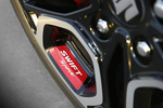 Suzuki Swift 1.4 BOOSTERJET Sport "20 aniversario" Turismo Plata Premium Metalizado con Techo Negro Exterior Llanta 5 puertas