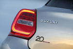 Suzuki Swift 1.4 BOOSTERJET Sport "20 aniversario" Turismo Plata Premium Metalizado con Techo Negro Exterior Pilotos 5 puertas