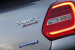 Suzuki Swift 1.4 BOOSTERJET Sport "20 aniversario" Turismo Plata Premium Metalizado con Techo Negro Exterior Pilotos 5 puertas