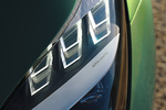Aston Martin DB12 4.0 V8 680 CV DB12 Coup&eacute; Iridescent Emerald Exterior Faro 2 puertas