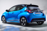 Toyota Yaris Hybrid 130 Premiere Edition Turismo Bi-tono Azul Neptuno Exterior Lateral-Posterior 5 puertas
