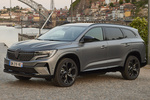Renault Espace E-Tech full hybrid 146 kW (200 CV) 7 plazas esprit Alpine 7 plazas Todo terreno Gris Pizarra Satinado Exterior Frontal-Lateral 5 puertas