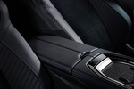 Renault Rafale E-Tech full hybrid 200 CV esprit Alpine E-Tech full hybrid Todo terreno Interior Reposabrazos 5 puertas